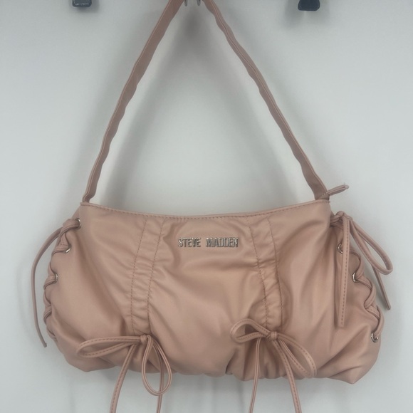 Steve Madden Handbags - Steve Madden Blush Shoulder Bag
